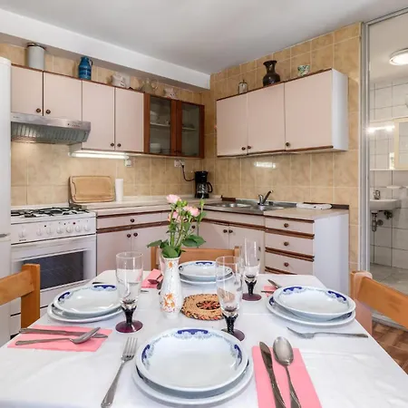 Apartament Pet Friendly In Crikvenica